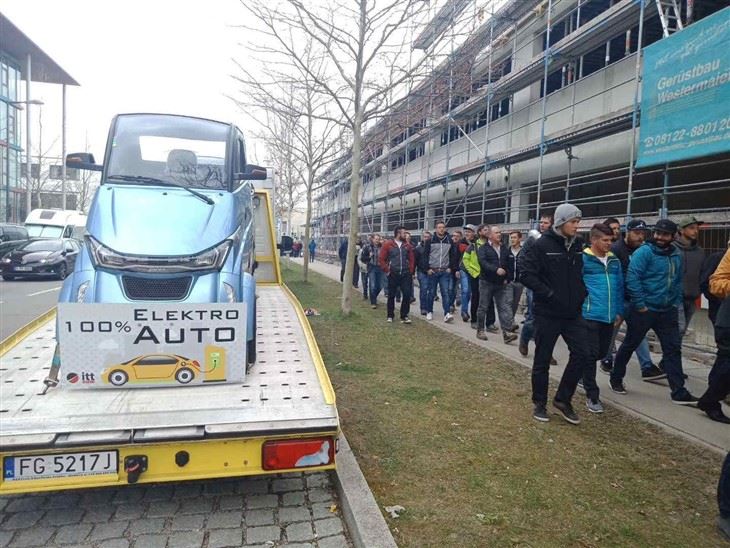 Customizable Urban Low-speed Electric Vehicles